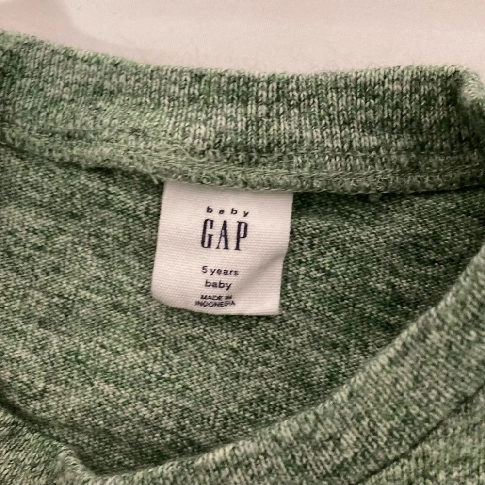 Baby Gap Boys Size 5 Years Textured Two-Piece Pant Outfit Set Color Twig Casual